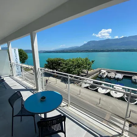 Escapade Au Bord Du Du Bourget *